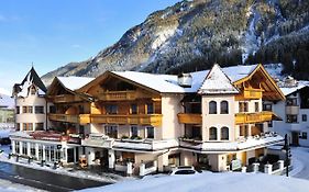 Hotel Garni Castel B&B